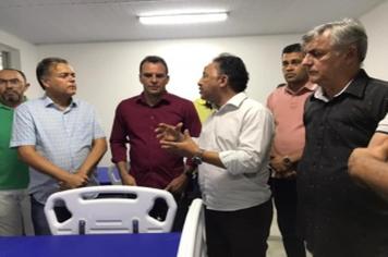 Prefeitura de Uauá faz entrega de ala de atendimentos do Hospital Drº Jair Braga totalmente reformada