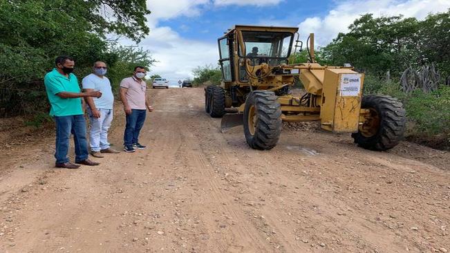 PATROLAMENTO DA ESTRADA QUE LIGA O POVOADO DE SANTANA E REGIÃO DA PEDRA GRANDE